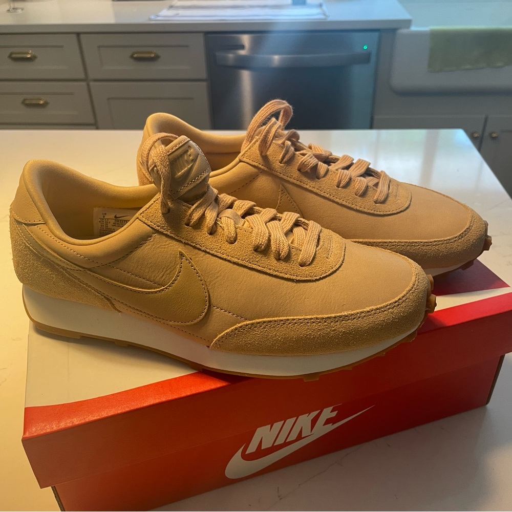 Nike Daybreak sneaker